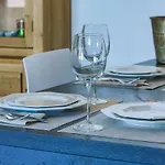 아파트 Residences 콜마